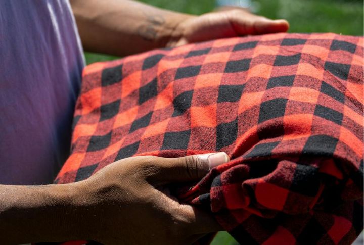 Keep Their Favorite Blanket Close