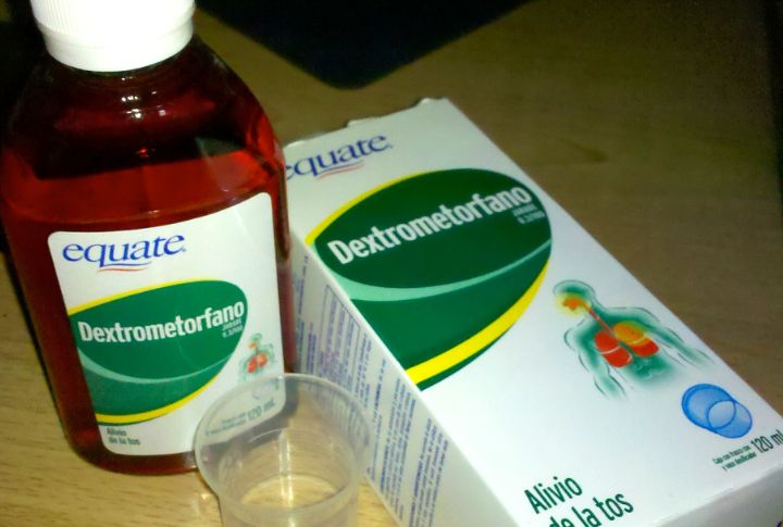 Dextromethorphan (Robitussin)