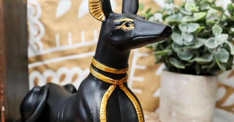 20 Fascinating Roles Dogs Played In Ancient Egyptian Life