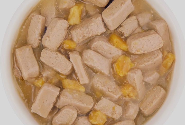 A Pup Above—Free-Range Turkey & Sweet Potato