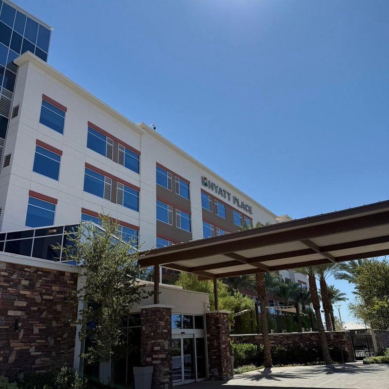 Hyatt Place Las Vegas at Silverton Village