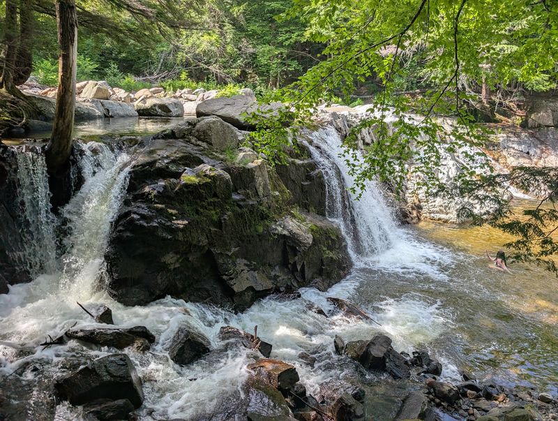 Buttermilk Falls, Ludlow