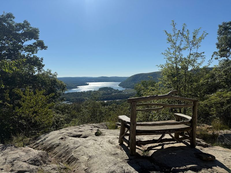 Bear Mountain State Park, Bear Mountain