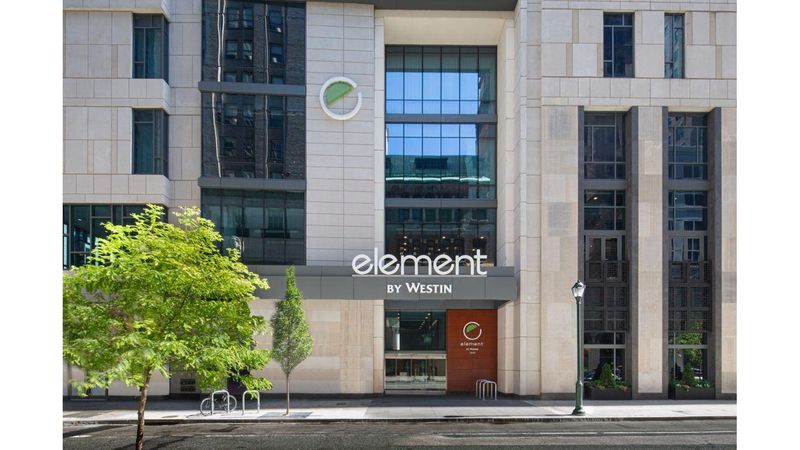 Element Philadelphia Downtown