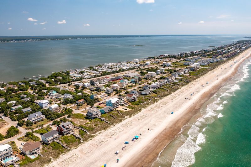 Emerald Isle, Crystal Coast