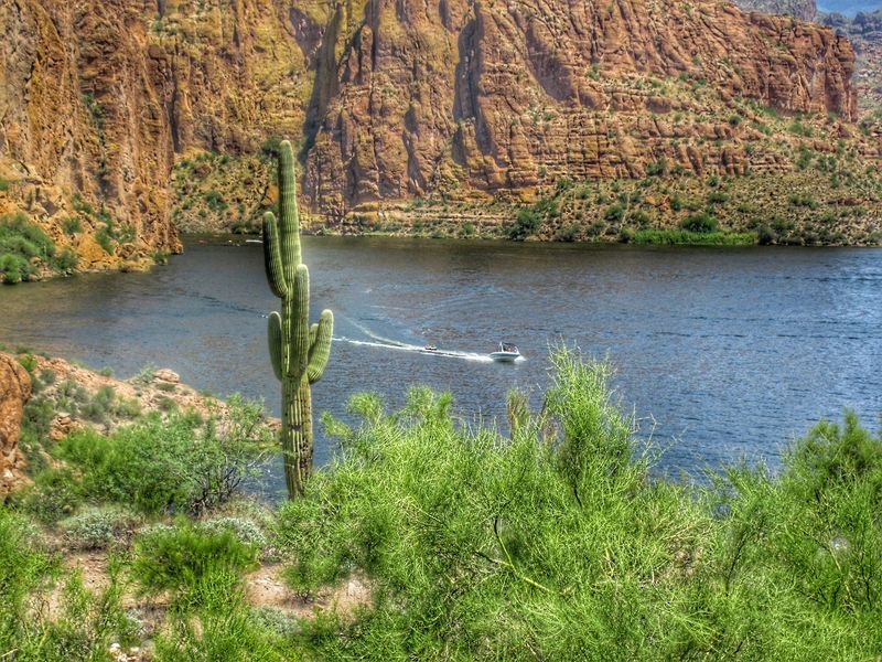 Apache Lake