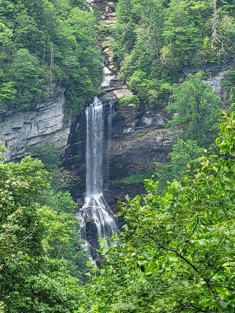 Raven Cliff Falls Overlook Trek