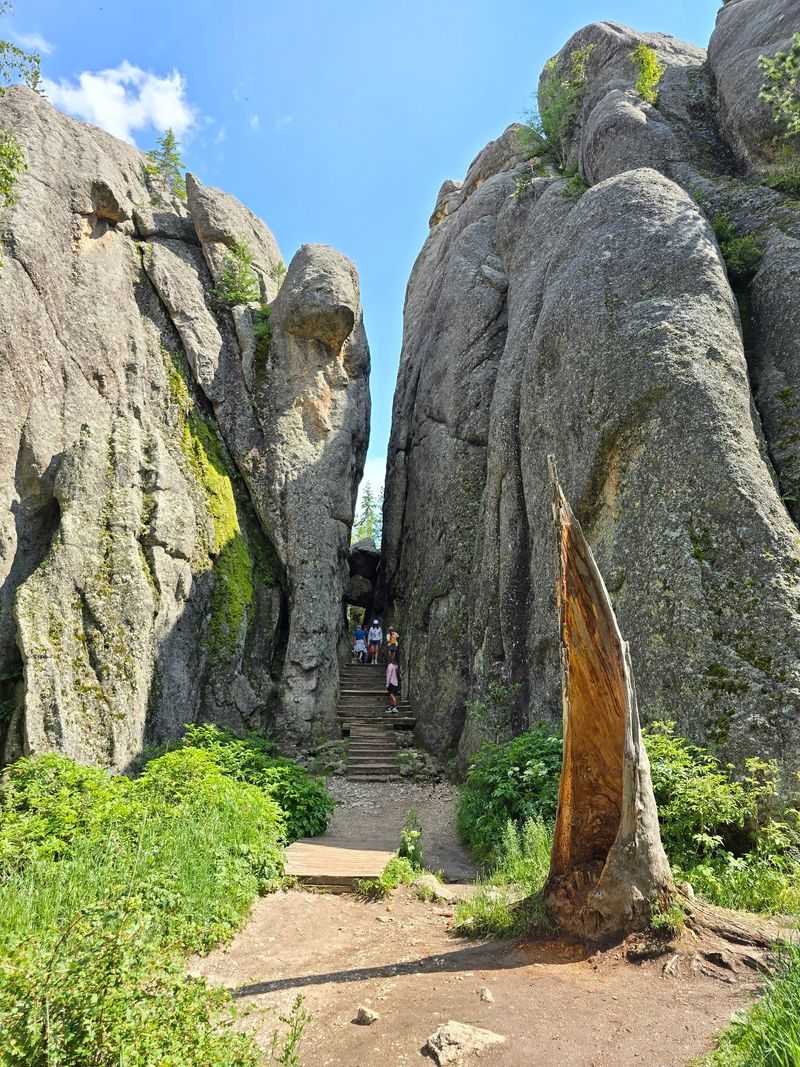Sunday Gulch Trail
