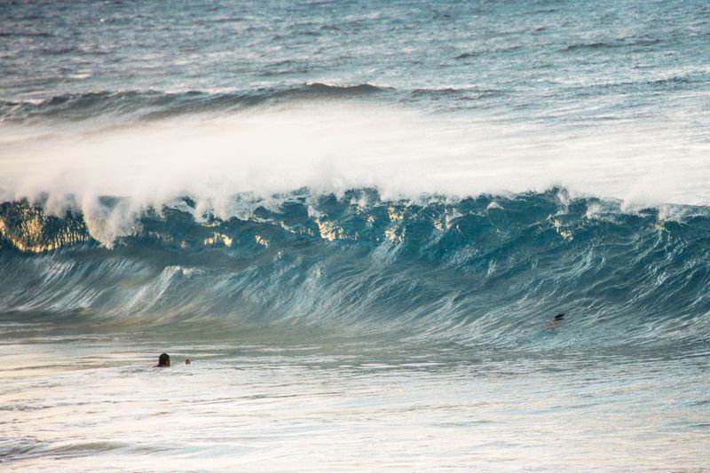 Watch Several Wave Sets Before Entering