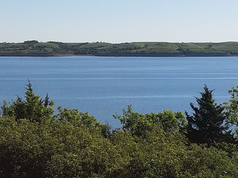 Tuttle Creek Lake
