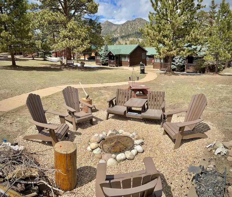 Mountain Shadows Resort, Estes Park, Colorado