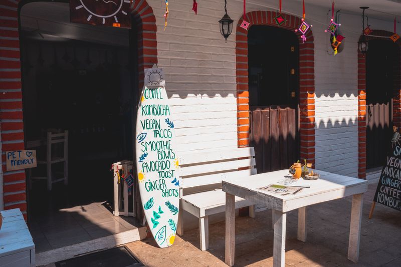 Newbreak Coffee & Cafe, San Diego