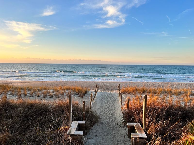 Pine Knoll Shores