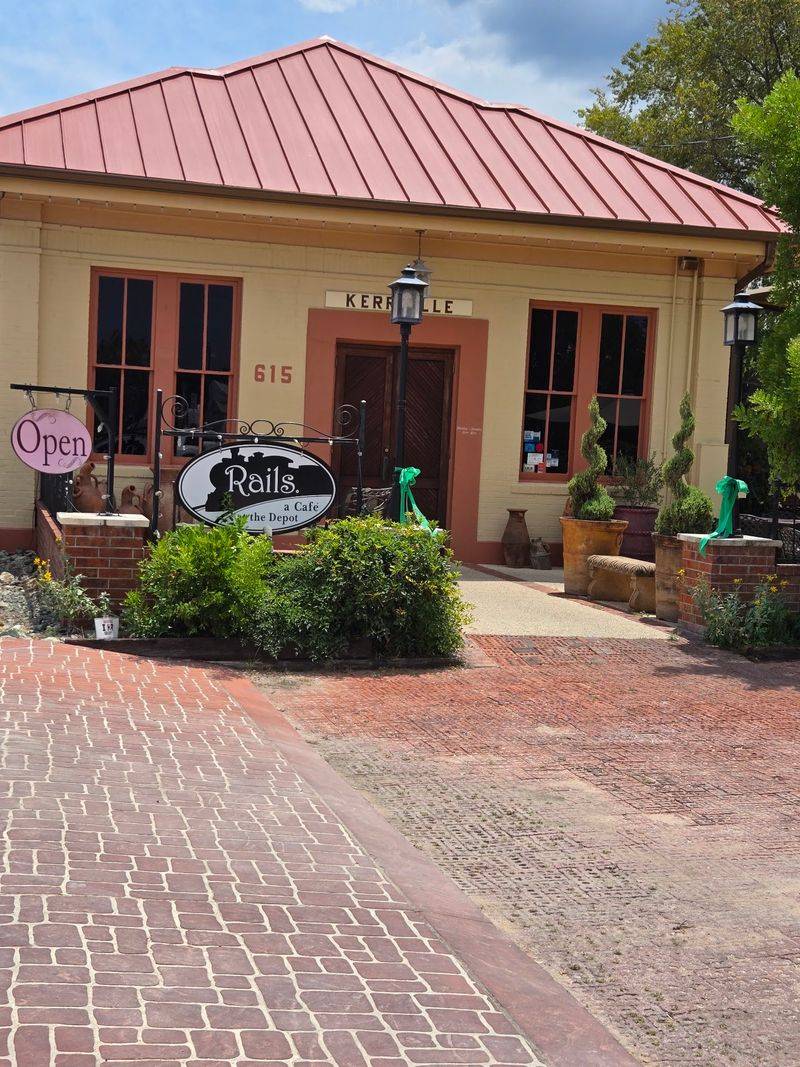 Kerrville's Relaxed River Town Route