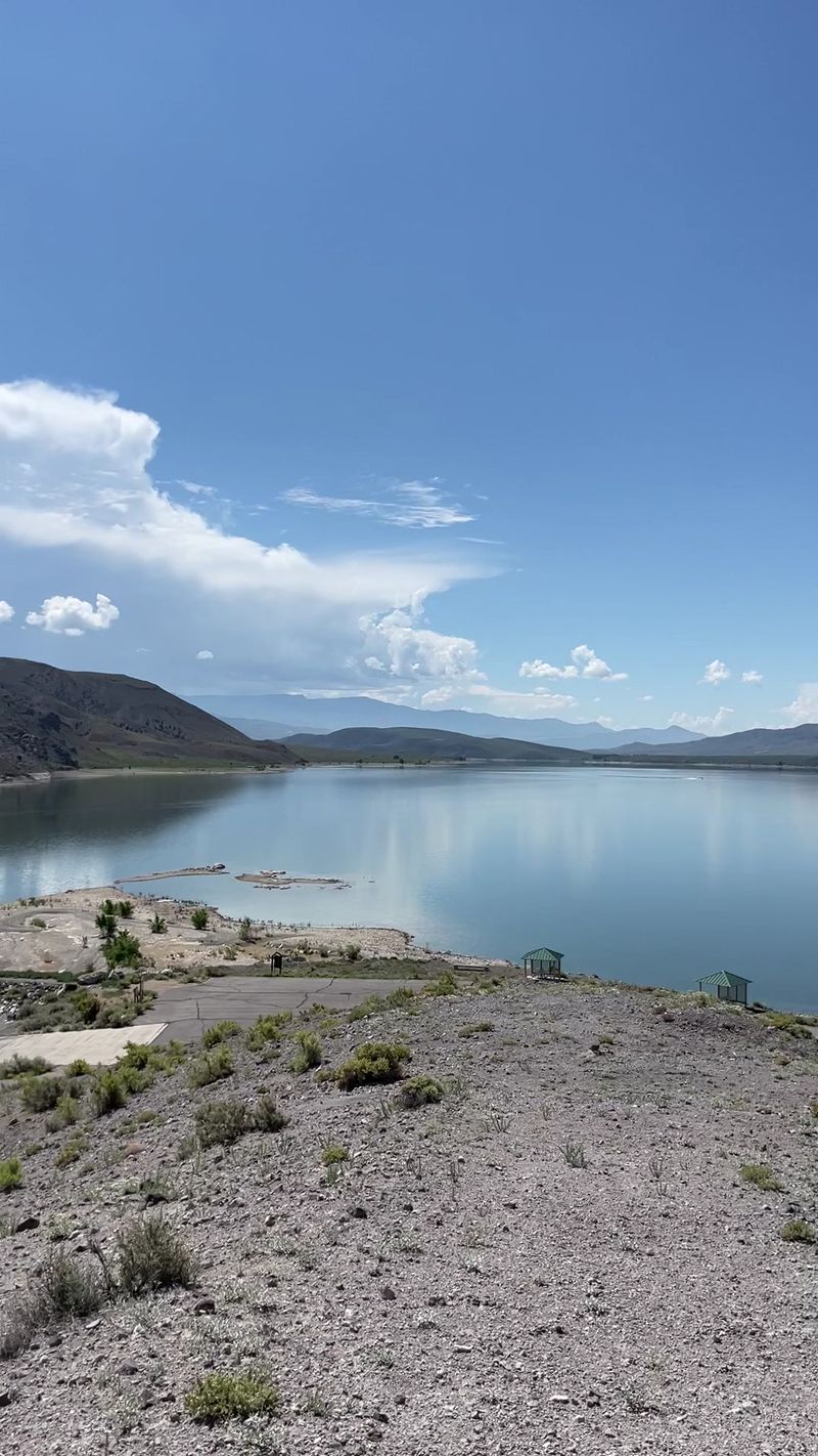 Sevier Bridge Reservoir For A Simple Summer Outing