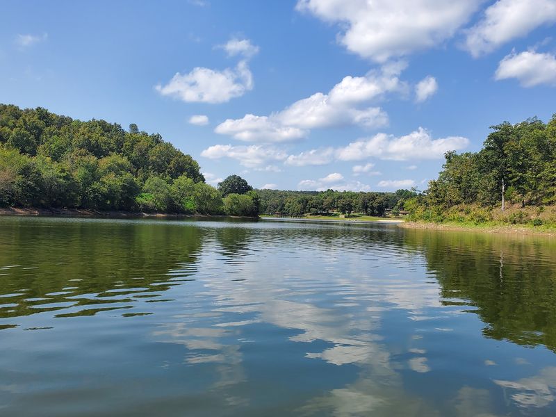 Woolly Hollow State Park