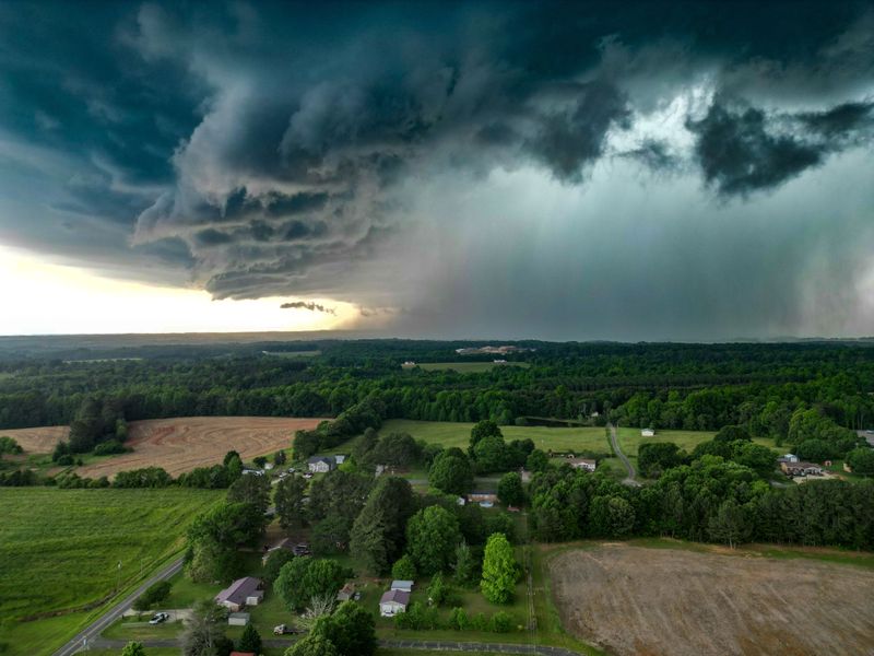 Afternoon Thunderstorms Can Arrive With Little Warning