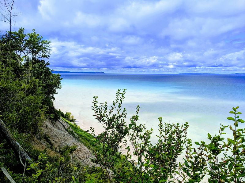 Leelanau Peninsula: Bluff Trails and Beach Days