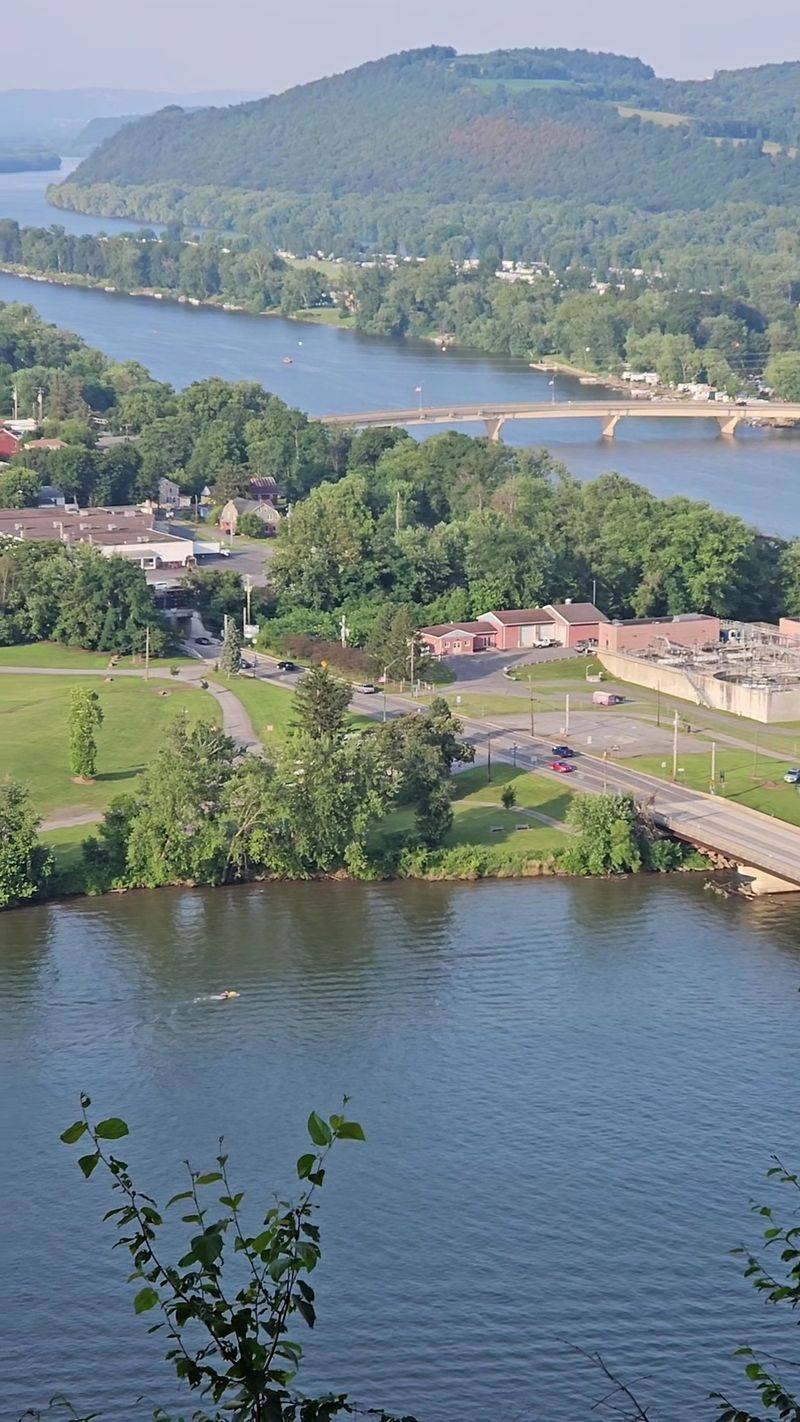 Lewisburg