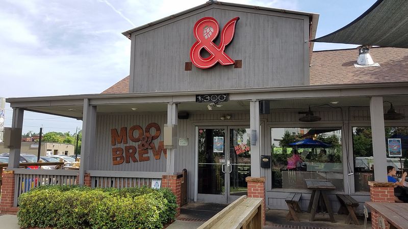 Moo and Brew, Charlotte