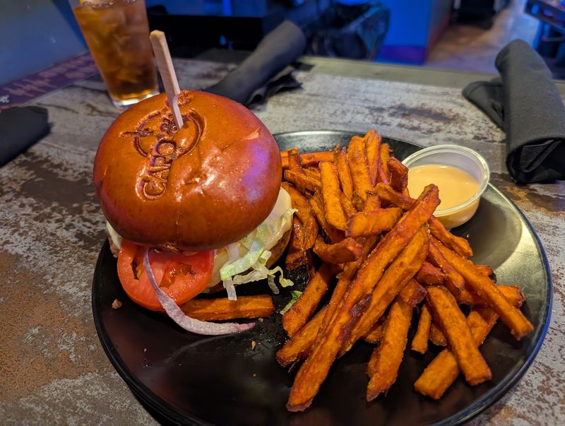 The Farmhouse Restaurant - Emmaus