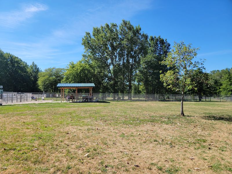 McClelland Park Dog Park, Erie