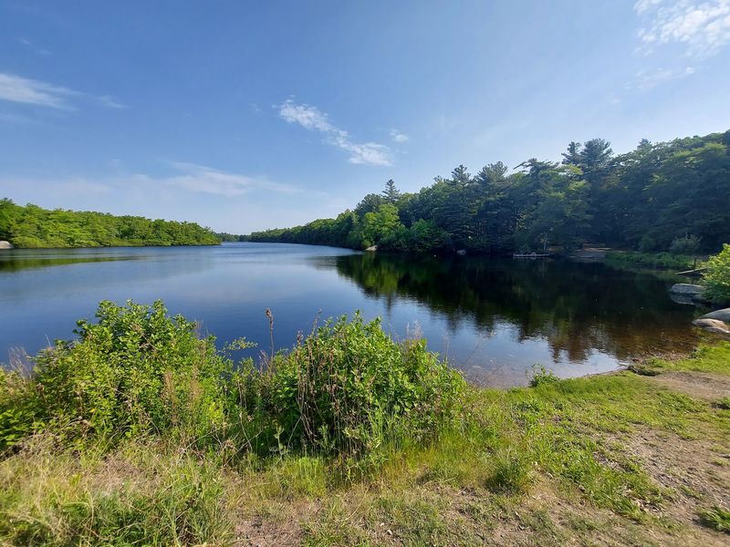 Abington Offers an Easy Pondside Getaway
