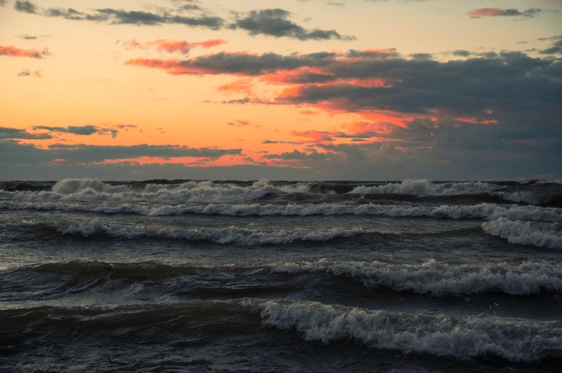 Great Lakes Water Can Change Quickly