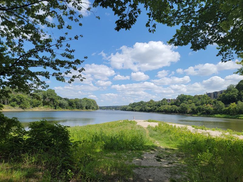 Fort Snelling State Park Offers Water And Easygoing Trails