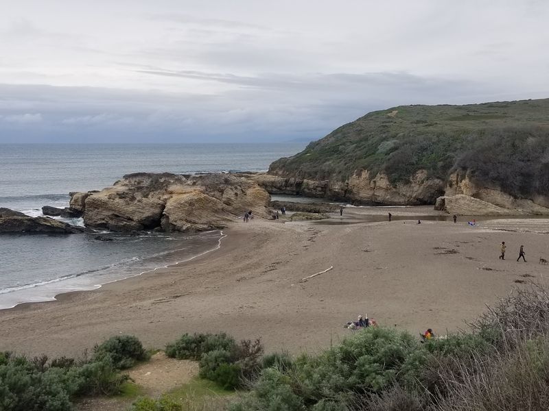 Spooner's Cove at Montana de Oro State Park, Los Osos