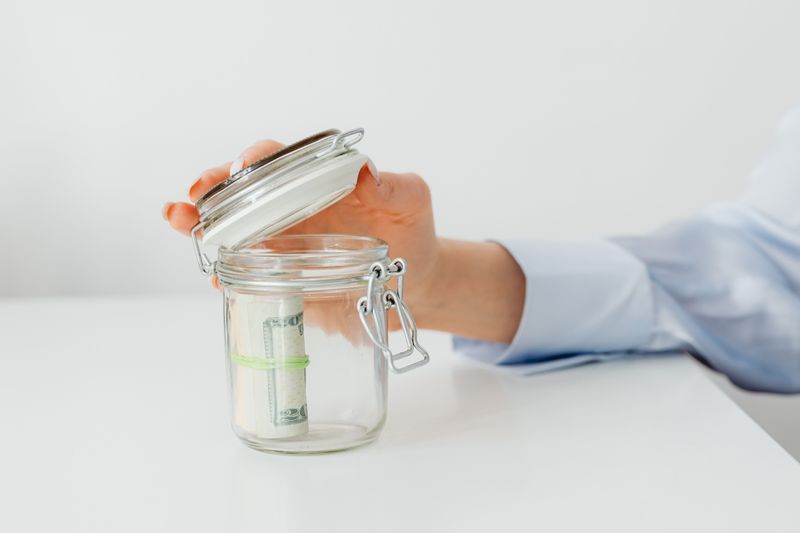 The Refundable Pet Deposit, Now Capped