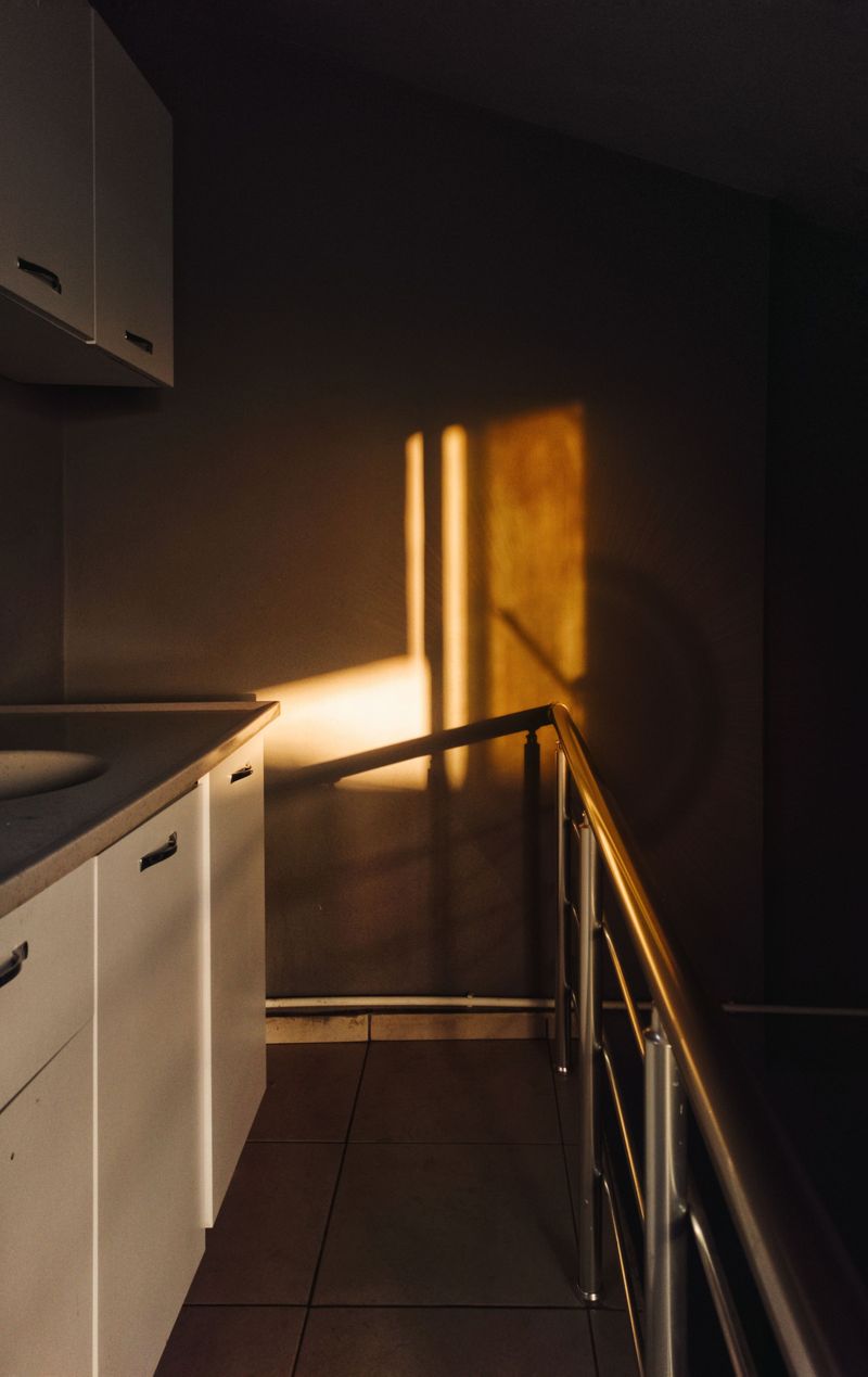 Does the Afternoon Sun Hit Hard?