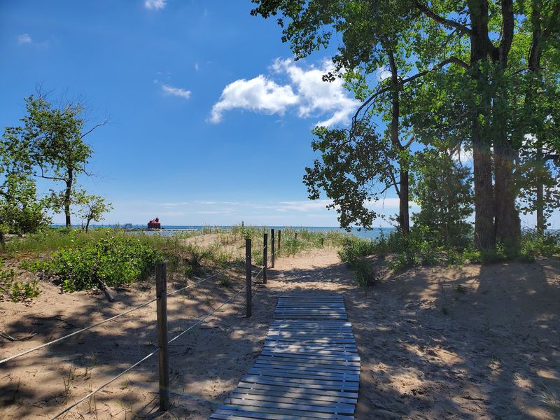 Sturgeon Bay Ship Canal Nature Preserve