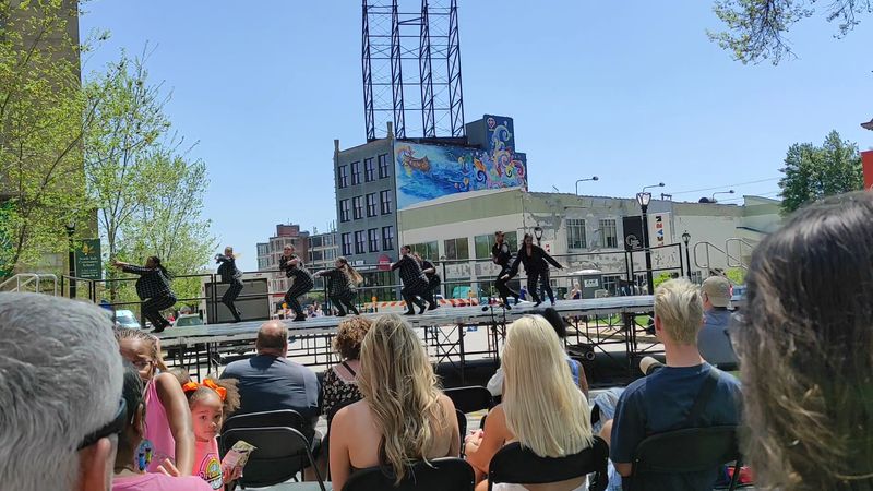 Grand Center Public Art Tour, St. Louis