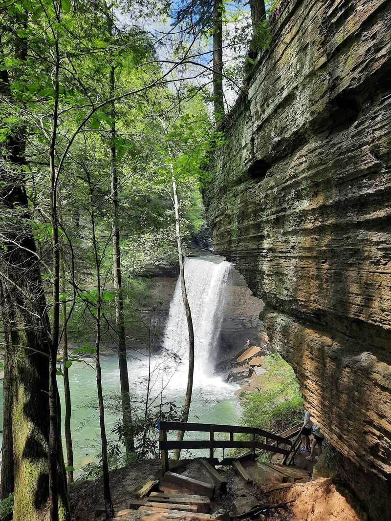 Greeter Falls