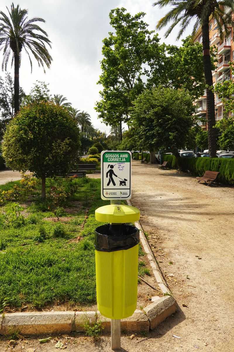 Cleanup Duty and Waste Stations