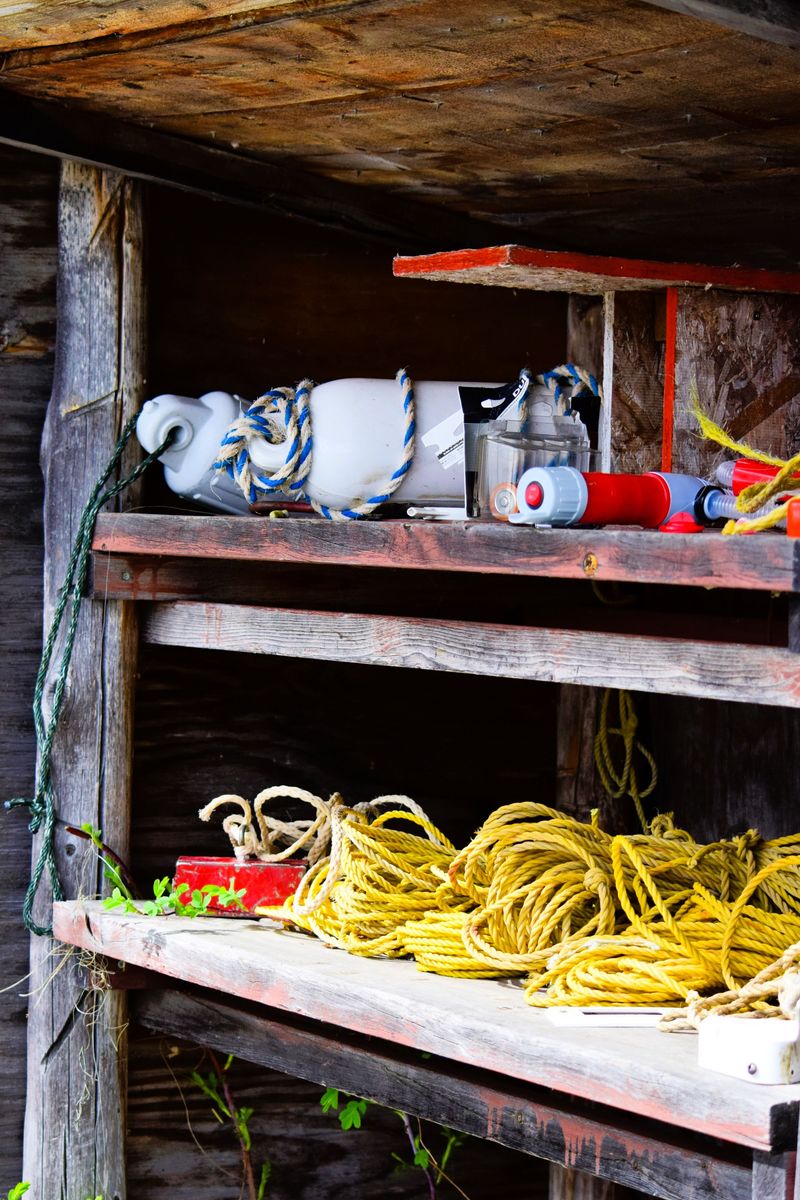 Boat Batteries With Bare Terminals