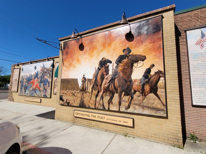 Cuba, Missouri Mural City
