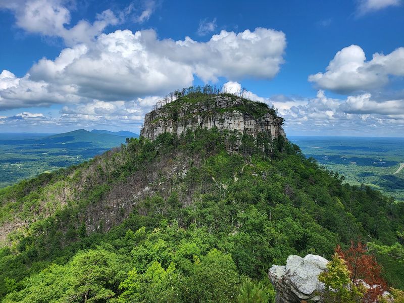 Pilot Mountain State Park, Pinnacle