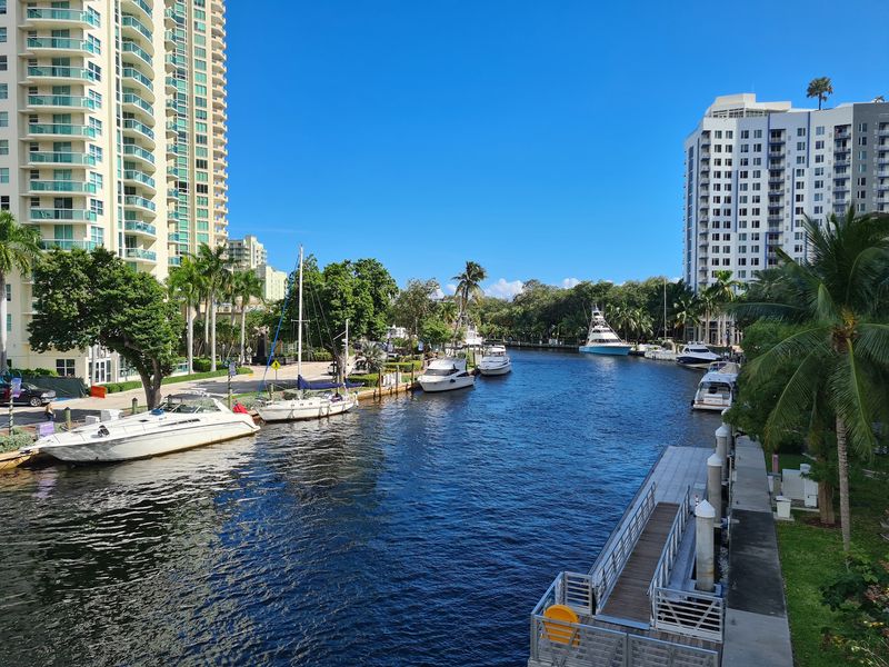 Riverwalk Linear Park Public Art Route, Fort Lauderdale
