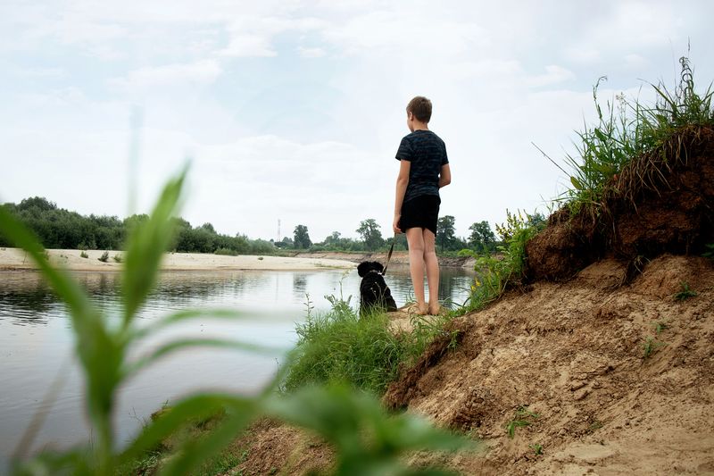 Are There Steep Banks or Slippery Spots Near the Water?