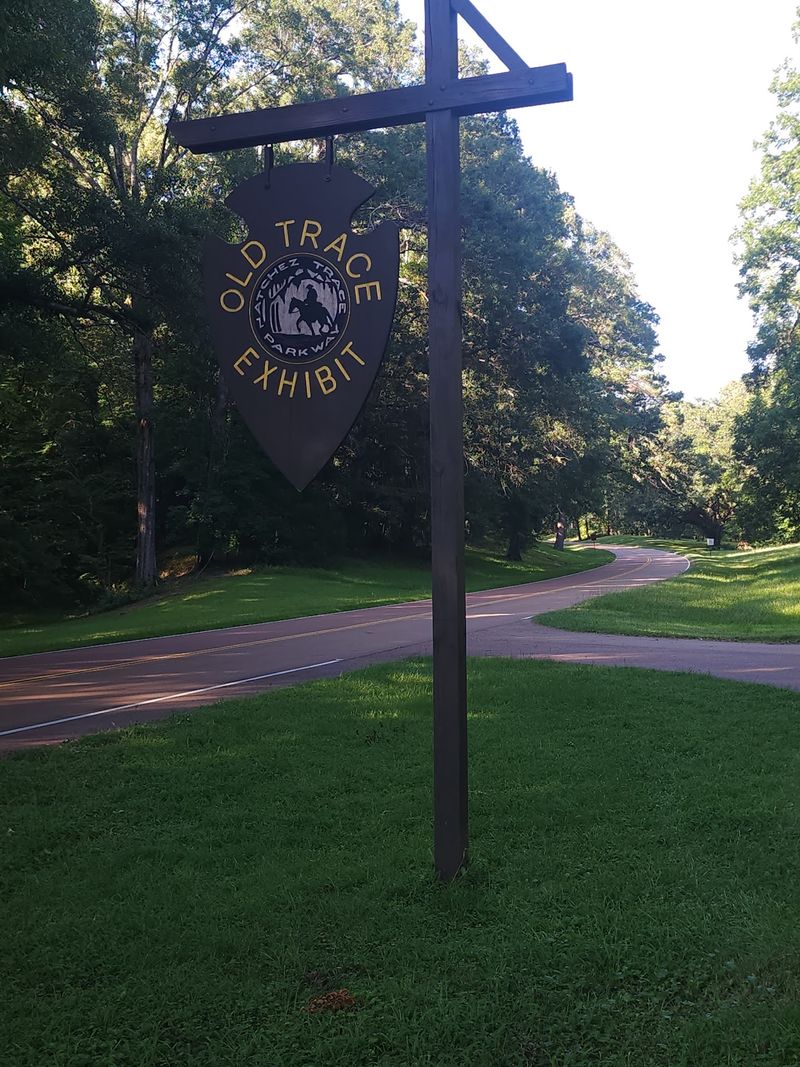 Old Trace Walks Between Mileposts