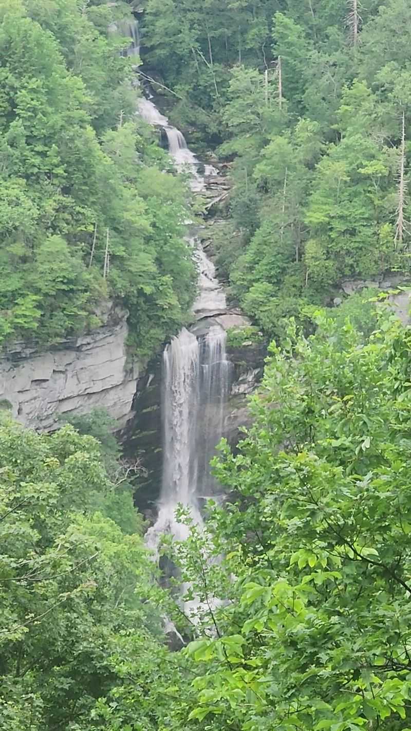 Raven Cliff Falls Trail