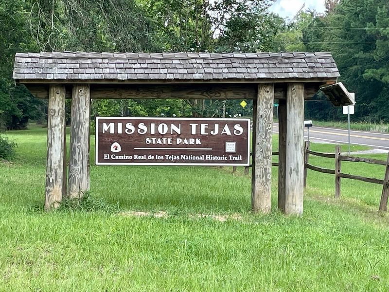 Mission Tejas State Park