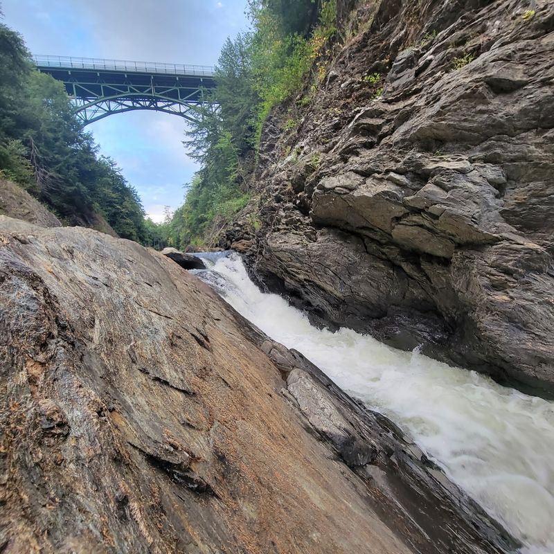 Peer Into Quechee Gorge