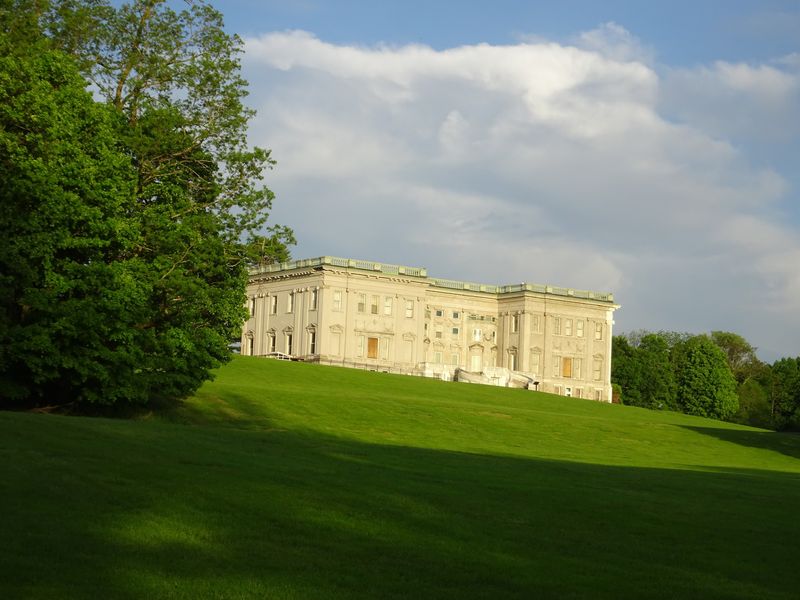 Staatsburgh State Historic Site, Staatsburg: Gilded Age Lawns