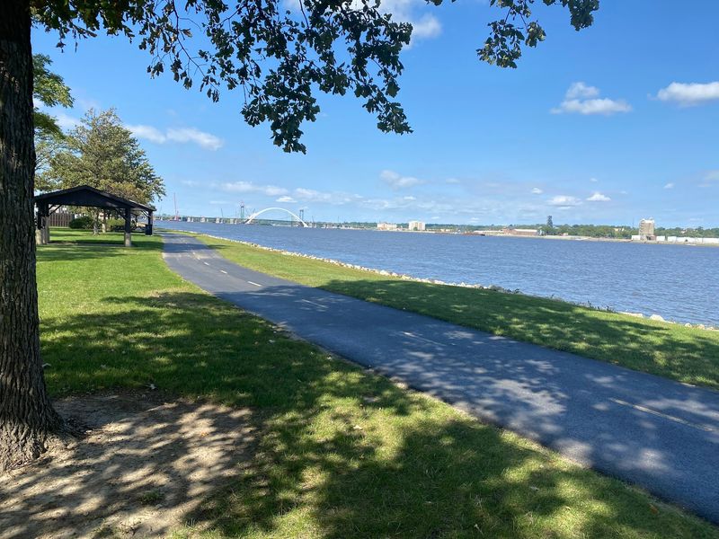 Moline: Barges, Breezes, and the Great River Trail