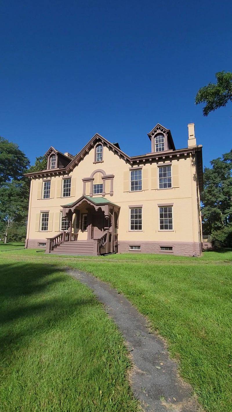 Martin Van Buren National Historic Site, Kinderhook: Lindenwald's Leafy Loops