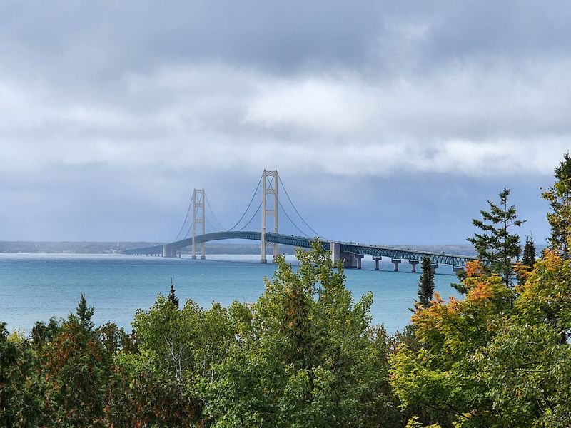 St. Ignace: Bridge Views at Straits State Park