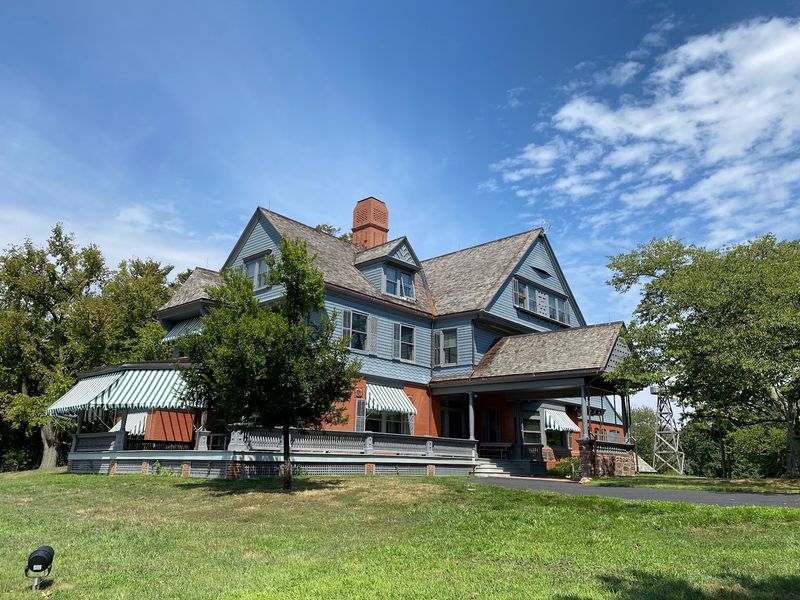Sagamore Hill National Historic Site, Oyster Bay: Teddy's Rugged Retreat